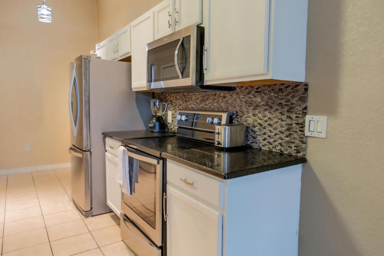 Home In Davenport Cheerful 4-Bedroom With Pool Екстер'єр фото