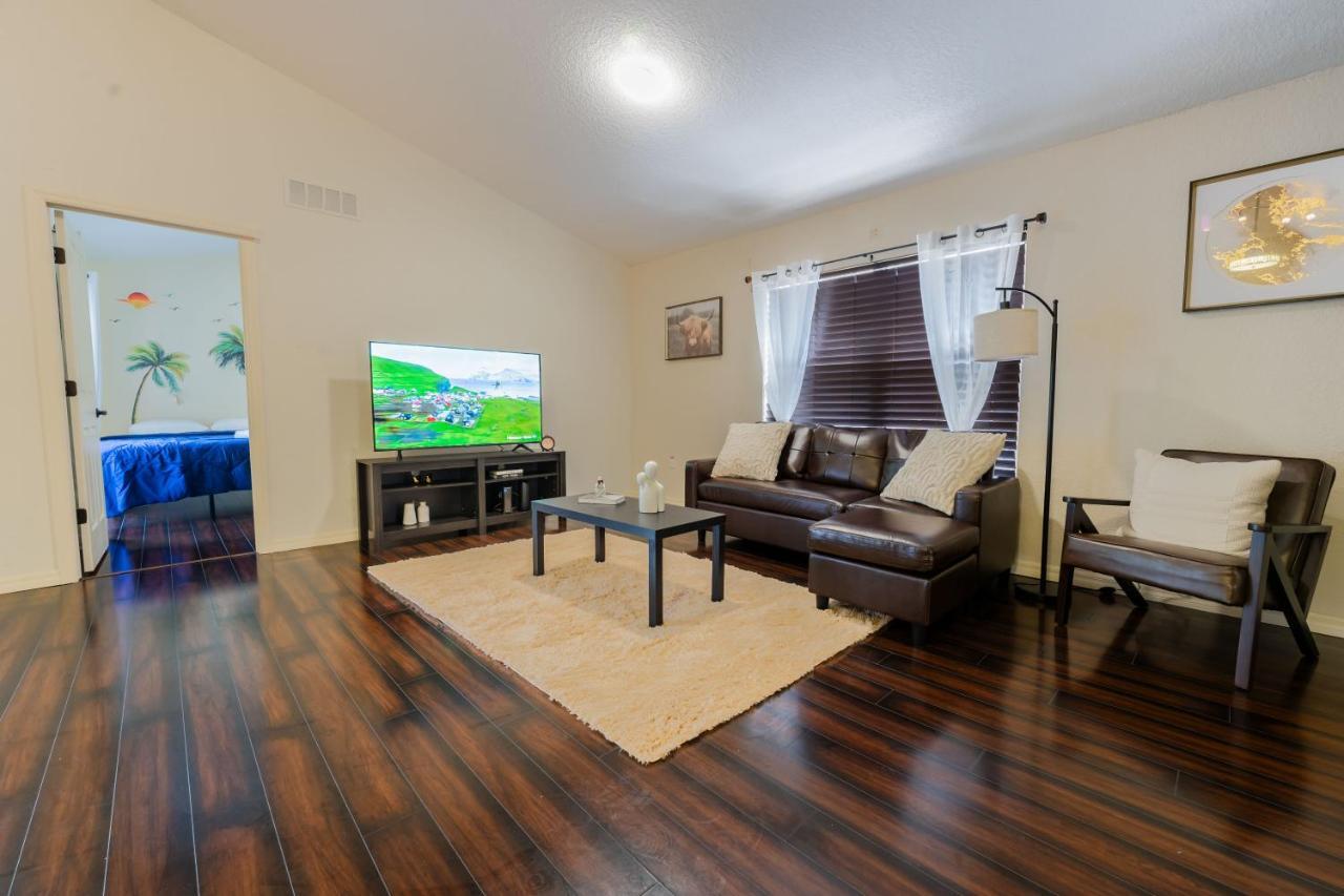 Home In Davenport Cheerful 4-Bedroom With Pool Екстер'єр фото